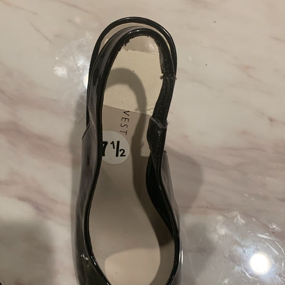 Nine West PU patent leather peep toe heels with hidden platform black 7.5M - Picture 6 of 6